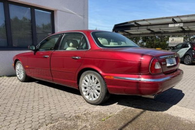 Jaguar XJ 4.2 V8 cat Executive (7)