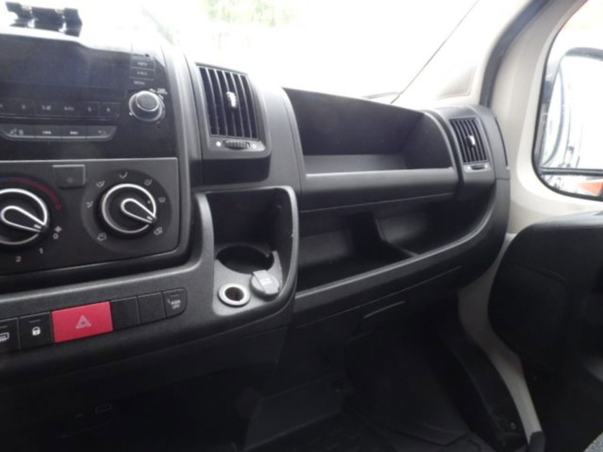 Peugeot Boxer Furgone 333 2.2 BlueHDi 165 S&S PM-TM Furgone (17)