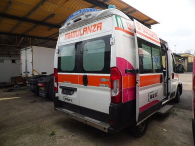 Peugeot Boxer Furgone 333 2.2 BlueHDi 165 S&S PM-TM Furgone (4)