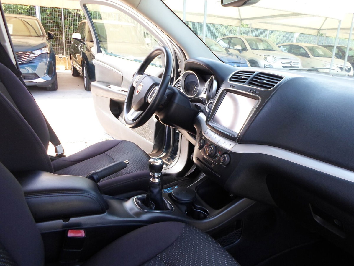 Fiat Freemont 2.0 Multijet 140 CV Lounge (14)