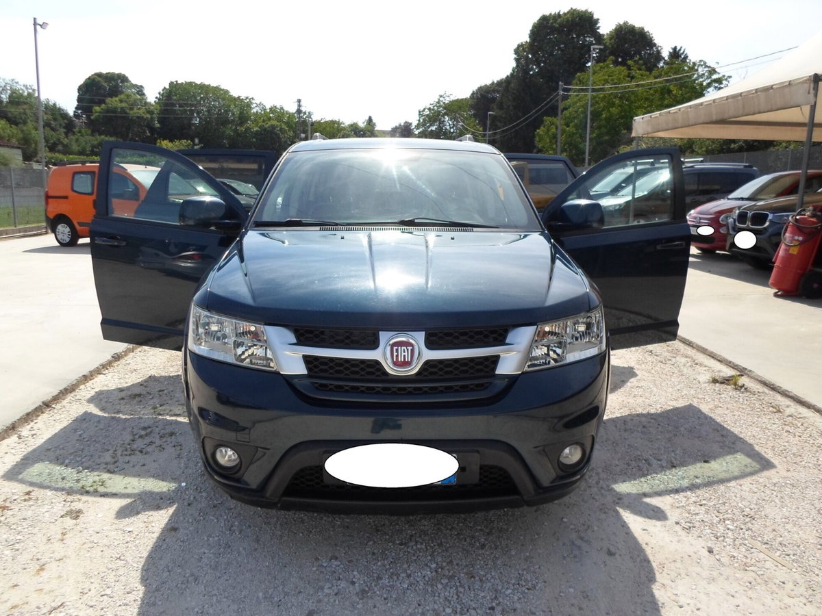 Fiat Freemont 2.0 Multijet 140 CV Lounge (8)