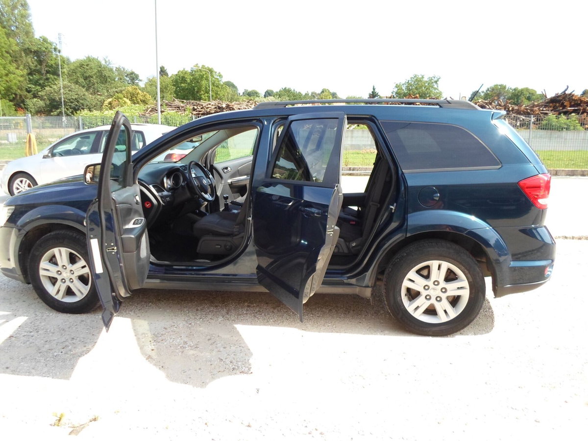 Fiat Freemont 2.0 Multijet 140 CV Lounge (9)