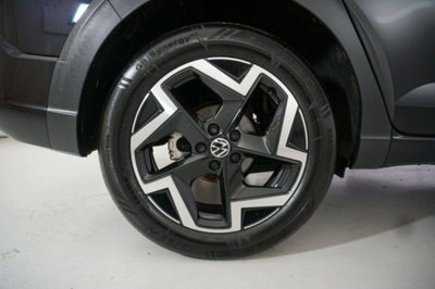 Volkswagen Taigo 1.0 tsi R-Line 115cv (6)