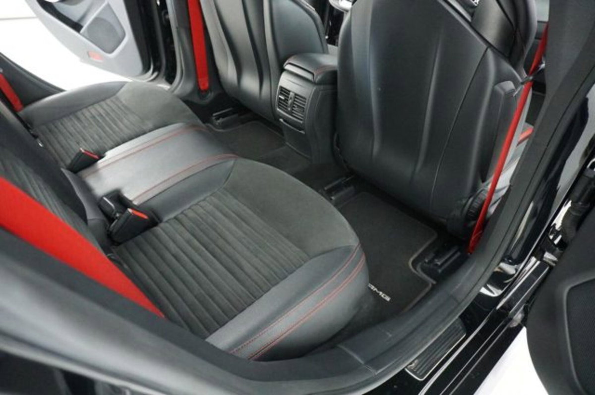Mercedes-Benz CLA 45 AMG 4Matic (11)