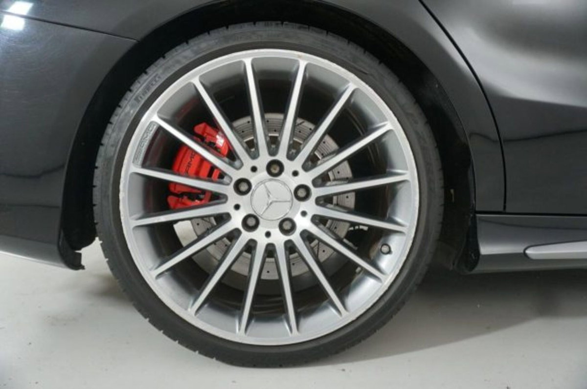 Mercedes-Benz CLA 45 AMG 4Matic (6)