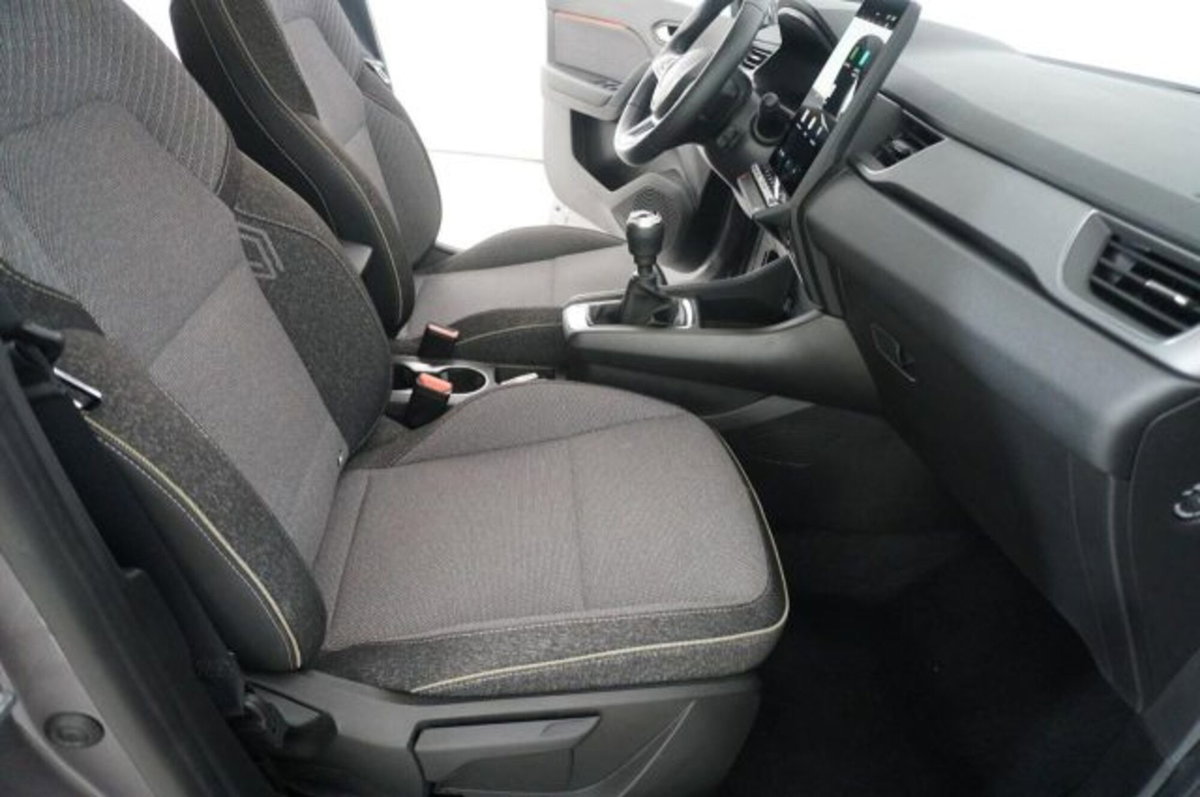 Renault Captur 1.0 tce Techno 90cv (10)