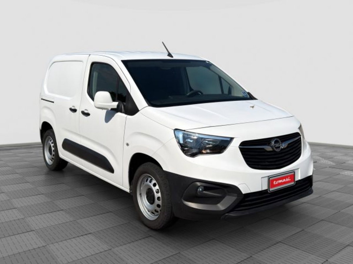 Opel Combo Furgone Cargo 1.5 Diesel 130CV PC 650kg Edition (7)