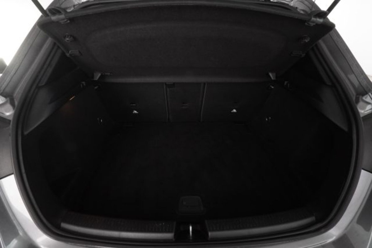 Mercedes-Benz Classe A 35 AMG 4Matic (14)