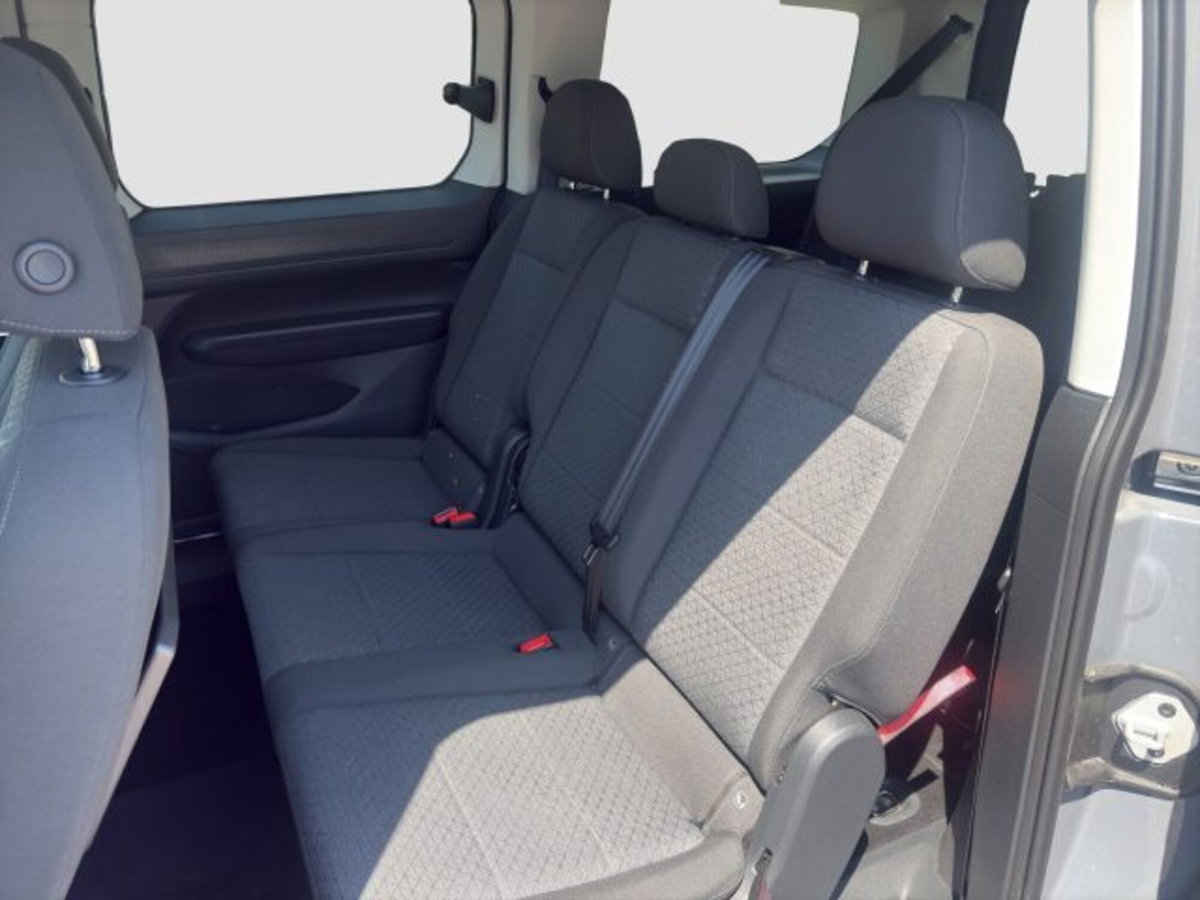 Ford Tourneo Connect 2.0 EcoBlue 122 CV Sport (10)