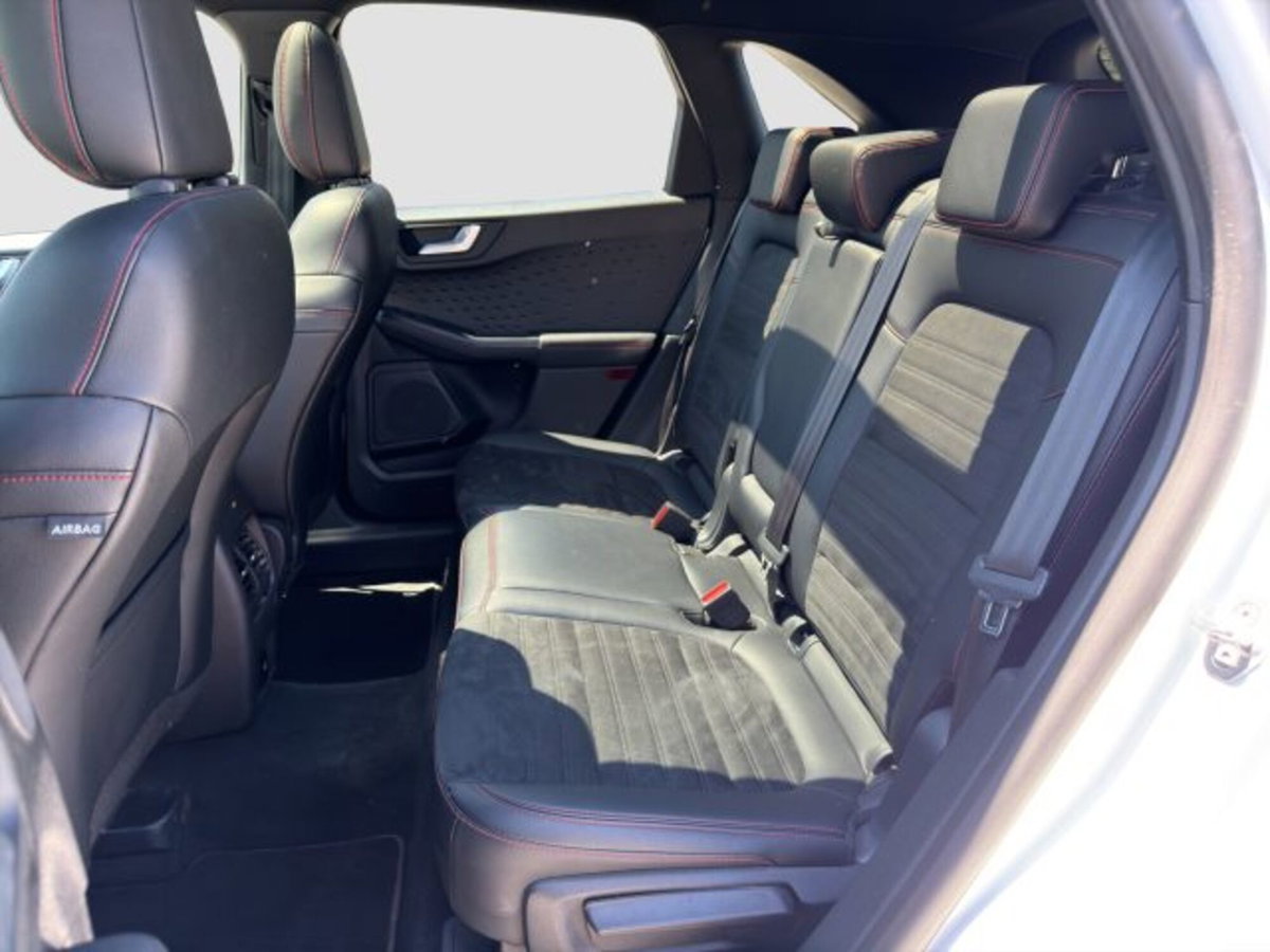 Ford Kuga 1.5 EcoBlue 120 CV 2WD ST-Line (11)