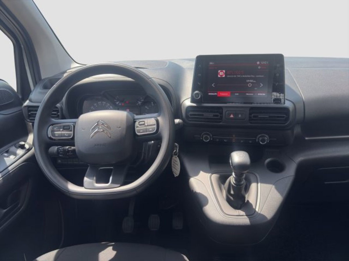 Citroen Berlingo BlueHDi 130 Stop&Start EAT8 Combi Feel (11)