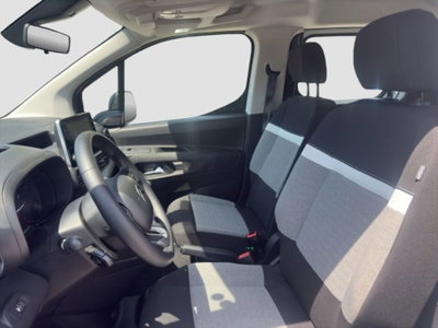 Citroen Berlingo BlueHDi 130 Stop&Start EAT8 Combi Feel (9)