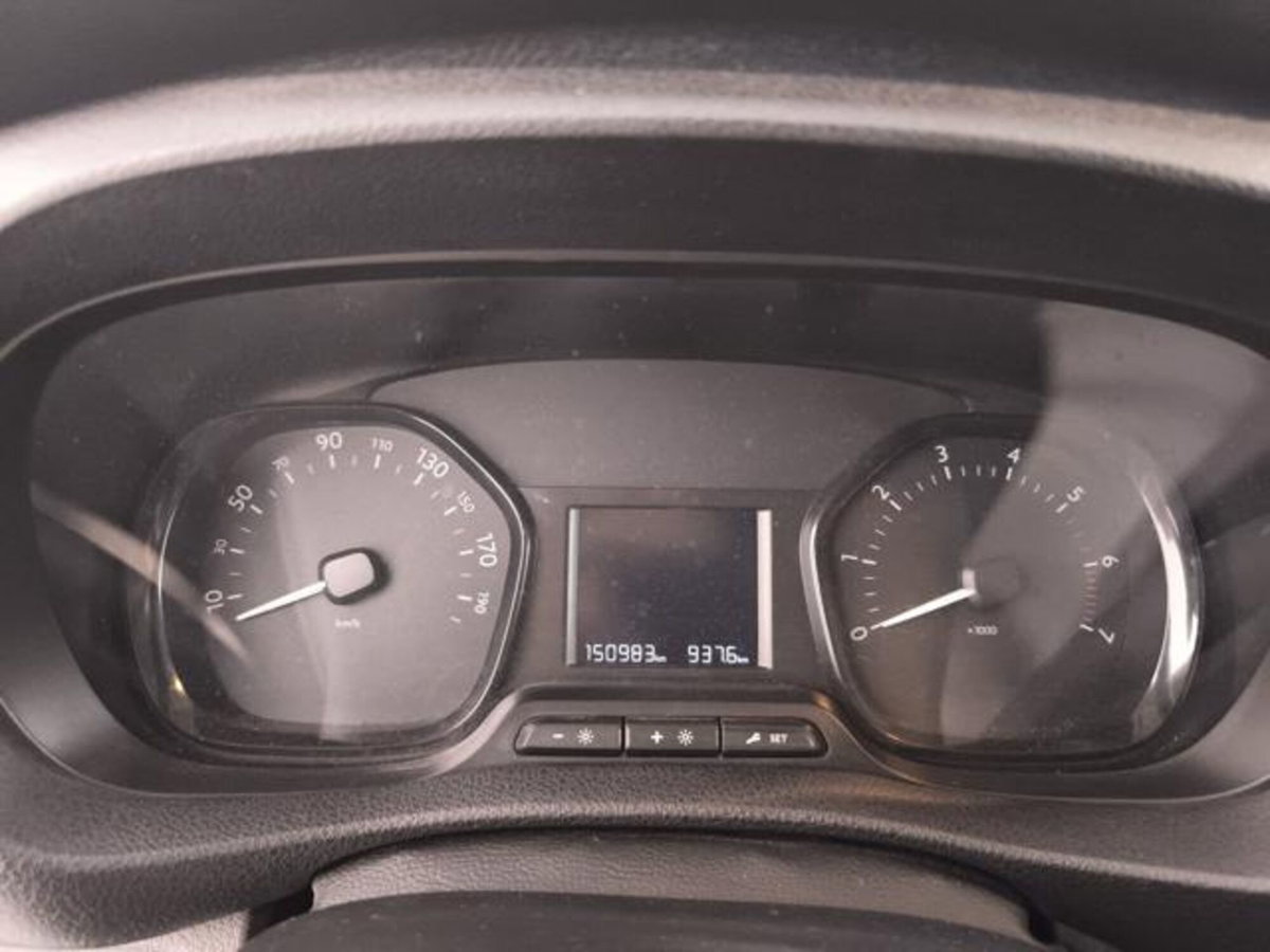Peugeot Expert Furgone BlueHDi 150 S&S PC-TN Furgone Premium Compact (13)