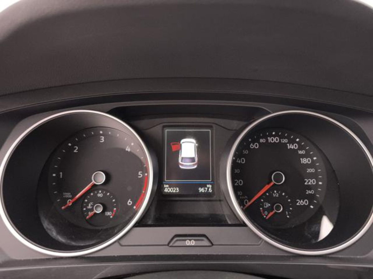 Volkswagen Tiguan 2.0 TDI SCR Life (13)