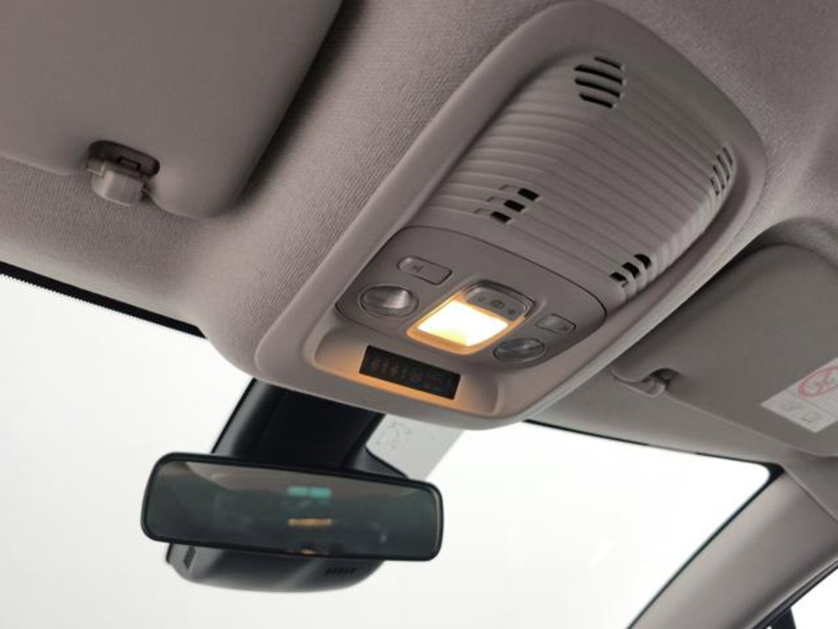 Citroen C3 Aircross BlueHDi 110 S&S Shine Pack (17)