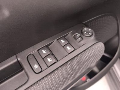 Citroen C3 Aircross BlueHDi 110 S&S Shine Pack (18)
