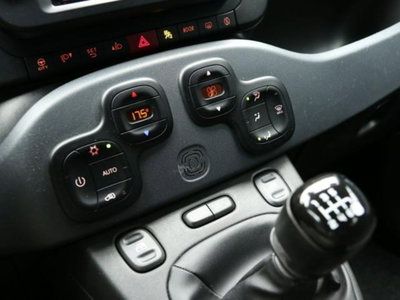 Fiat Panda Cross 1.0 firefly hybrid Cross s&s 70cv 5p.ti (14)