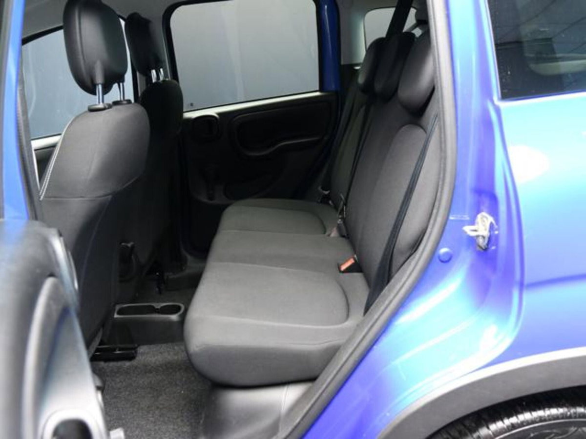 Fiat Panda Cross 1.0 firefly hybrid Cross s&s 70cv 5p.ti (8)