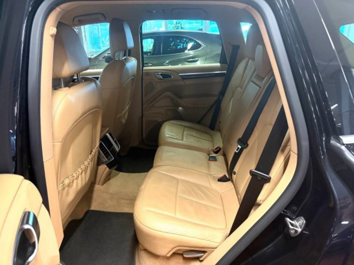 Porsche Cayenne 3.0 Diesel (13)