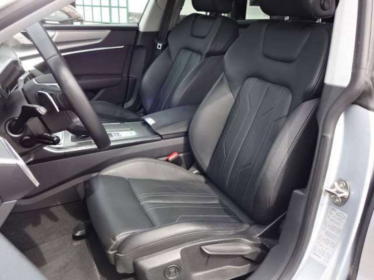 Audi A7 Sportback 45 3.0 tdi mhev 48V quattro s-tronic (11)