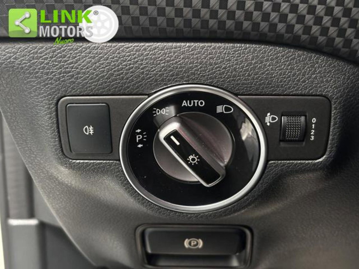 Mercedes-Benz CLA 180 d Automatic Sport Night (14)