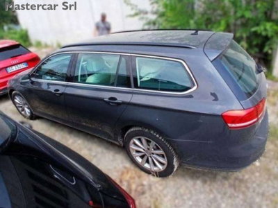 Volkswagen Passat Variant 1.6 TDI Business BlueMotion Technology (9)