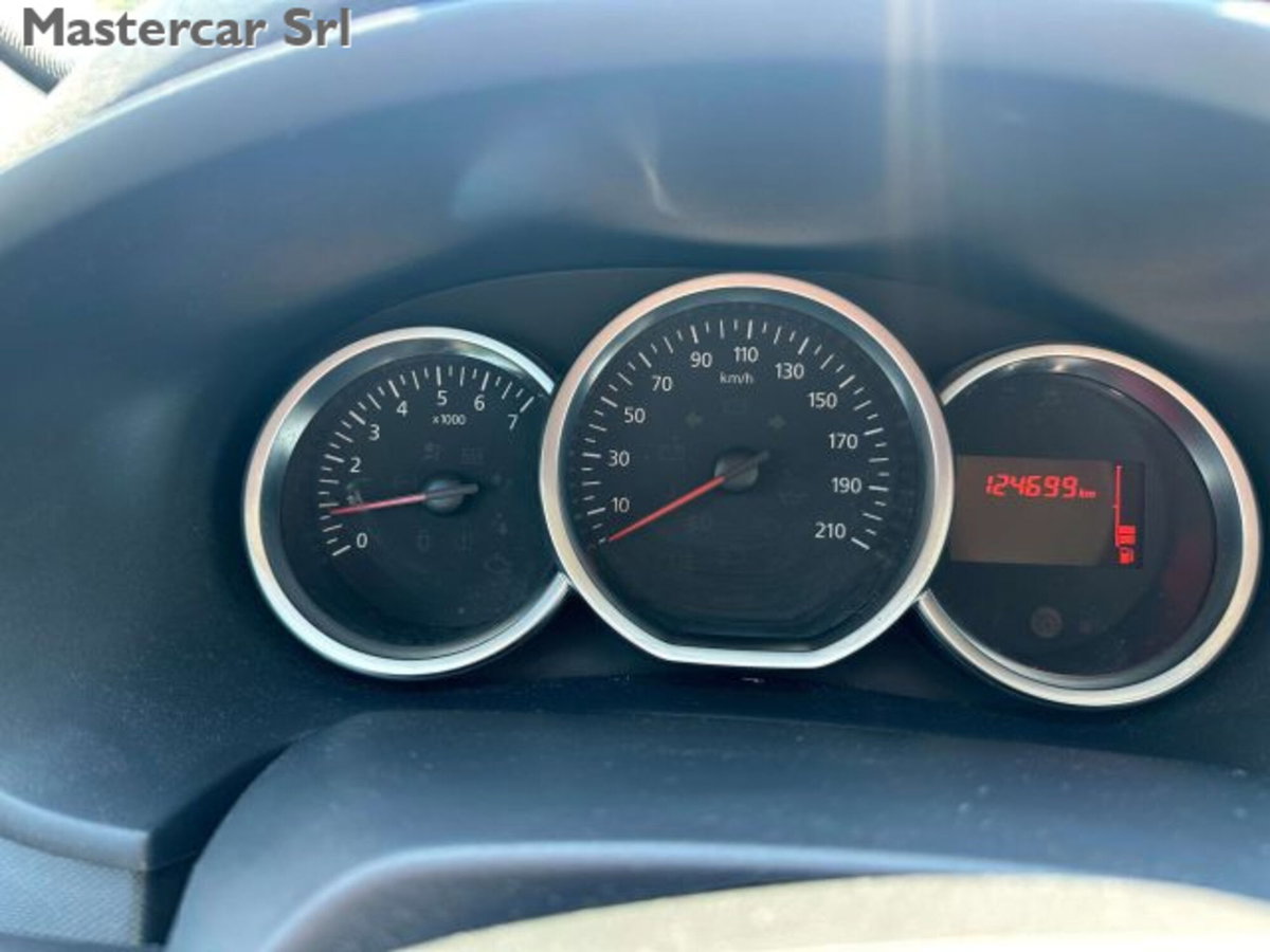 Dacia Sandero 1.5 dCi 75CV Ambiance (14)
