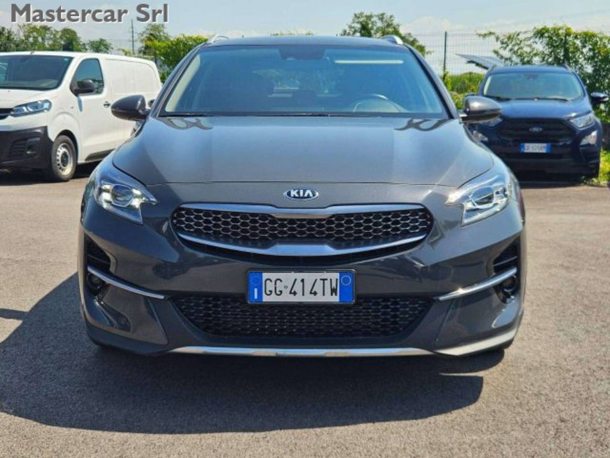 Kia XCeed 1.6 CRDi 136 CV MHEV DCT High Tech (2)