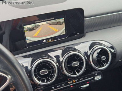 Mercedes-Benz Classe A Sedan 180 d Automatic 4p. Sport (14)