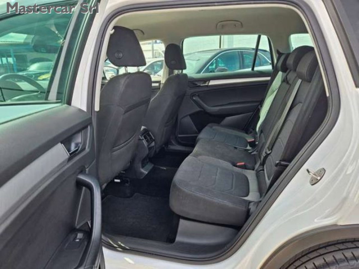 Skoda Kodiaq 2.0 TDI EVO SCR 4x4 DSG 7 posti Executive (9)