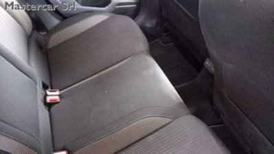 Volkswagen Taigo 1.0 tsi Life 95cv (14)