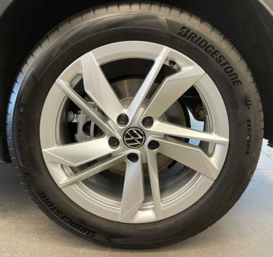 Volkswagen T-Roc 1.5 etsi Life 115cv dsg (16)