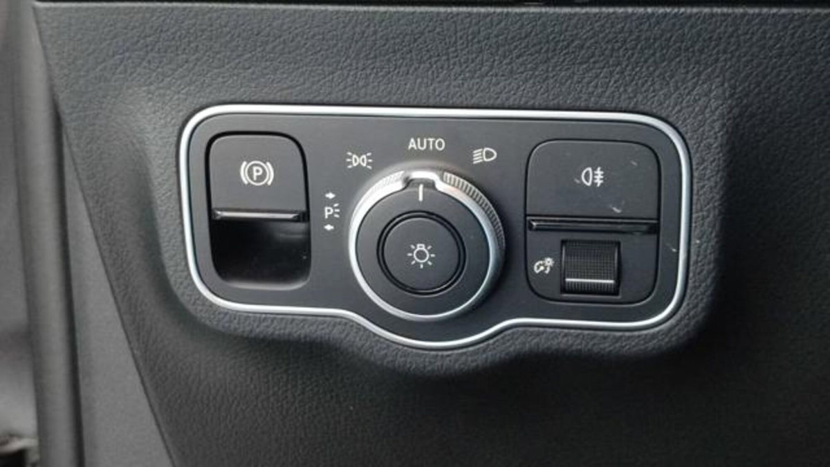 Mercedes-Benz GLA SUV 200 d AMG Line Premium Plus 4matic auto (11)