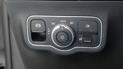 Mercedes-Benz GLA SUV 200 d AMG Line Premium Plus 4matic auto (11)