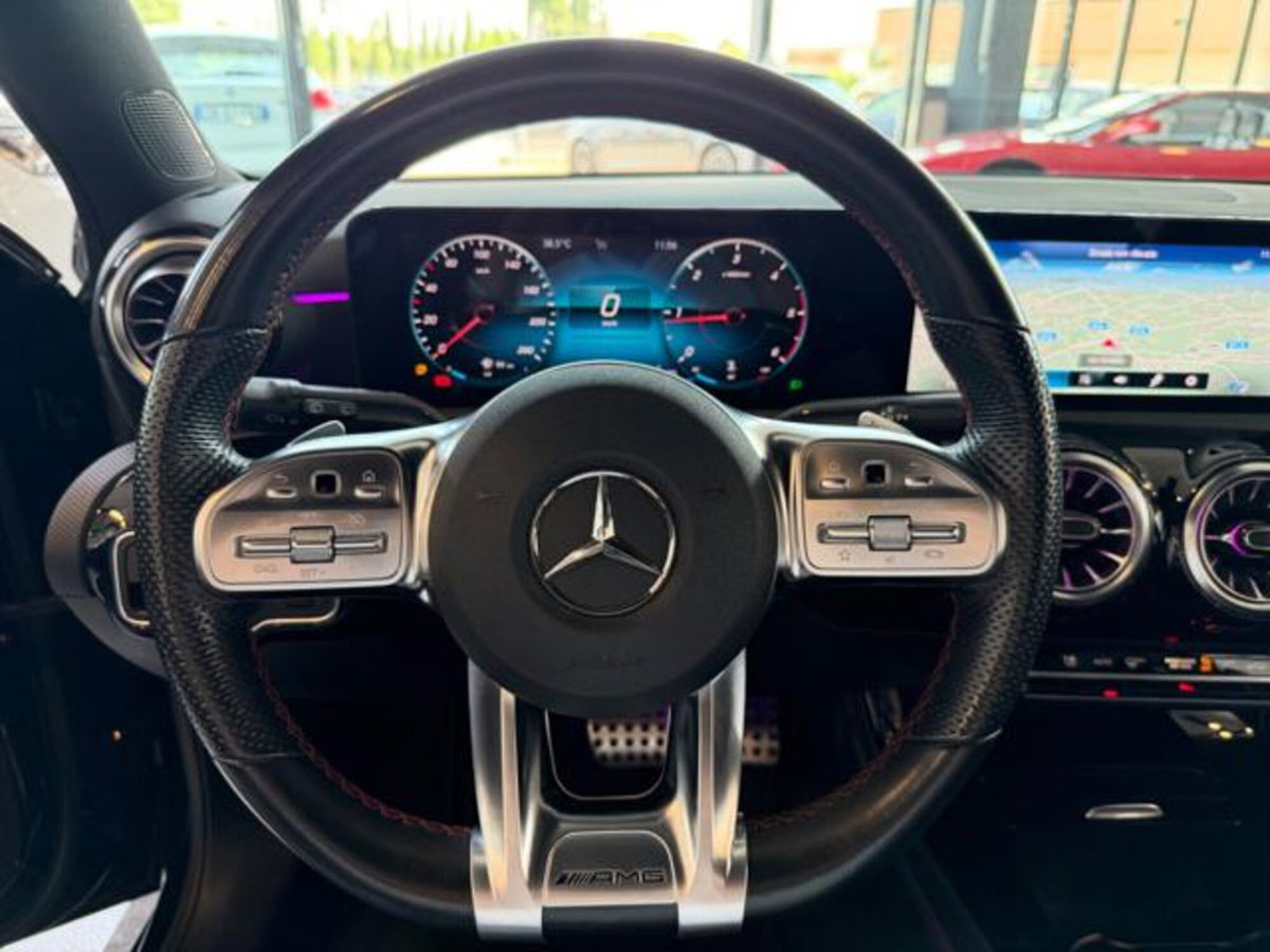 Mercedes-Benz Classe A Sedan 200 d 4p. Premium (8)