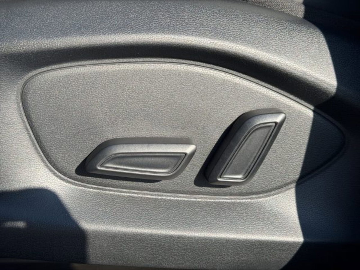 Mg ZS ZS 1.5 Luxury (18)