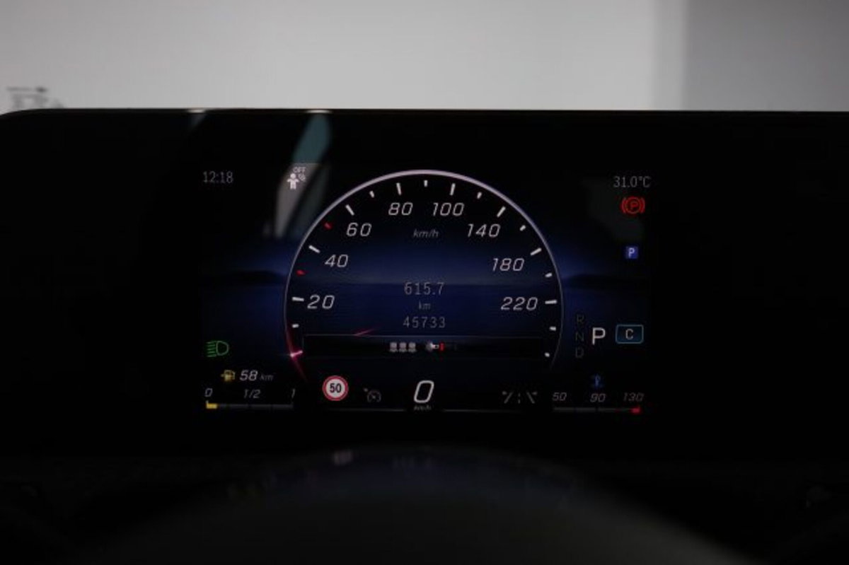 Mercedes-Benz Classe A 180 d Advanced auto (7)