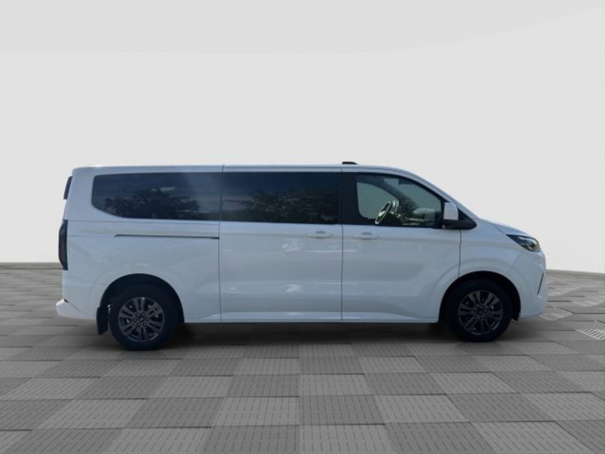 Ford Tourneo Custom 320 2.0 EcoBlue 170CV aut. PL Titanium (6)