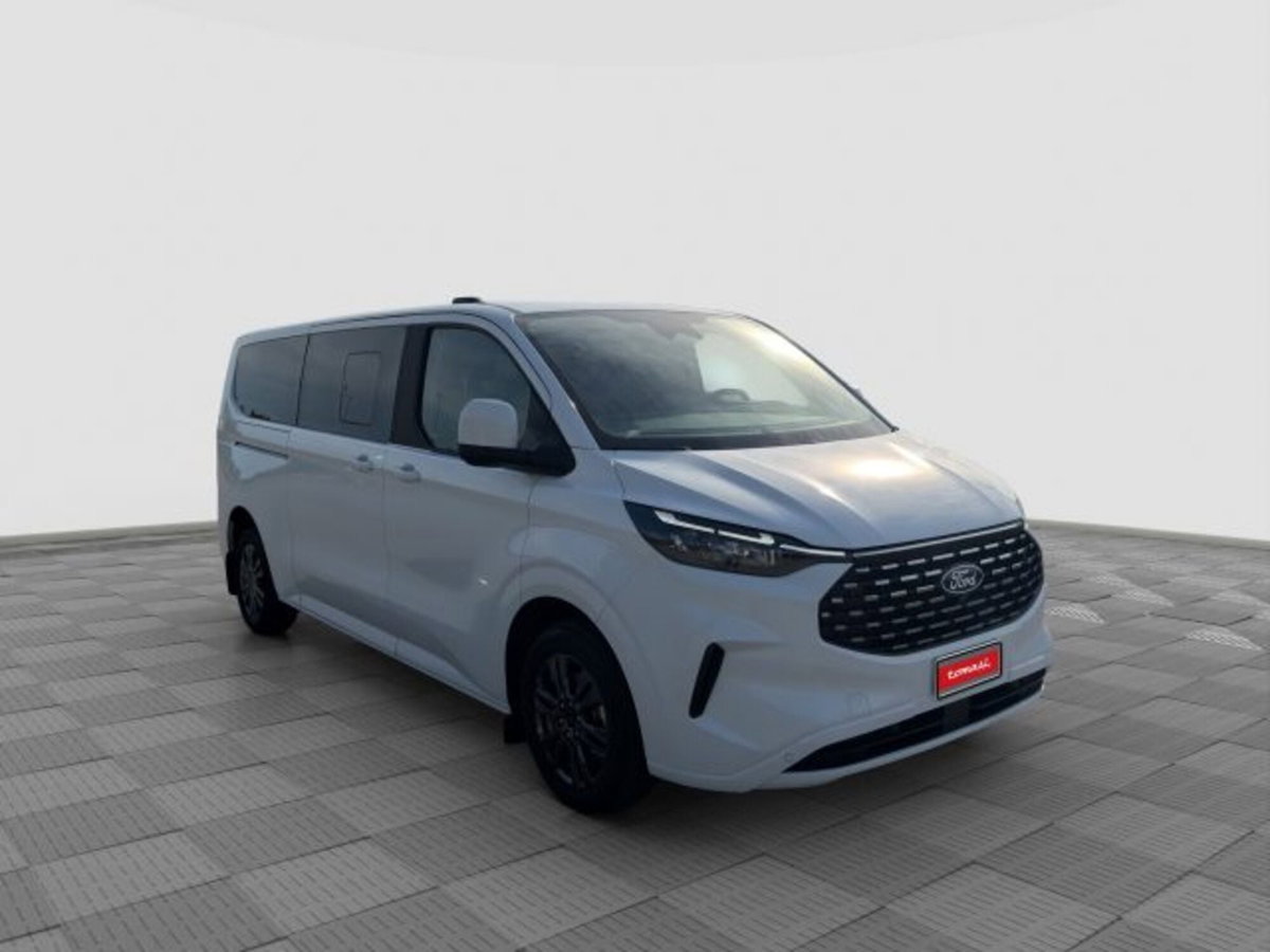 Ford Tourneo Custom 320 2.0 EcoBlue 170CV aut. PL Titanium (7)