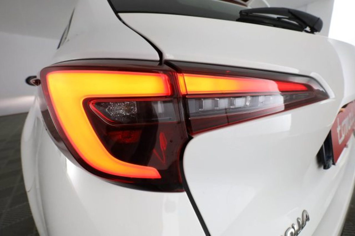Toyota Corolla Touring Sports Active 1.8 Hybrid  Tech (15)