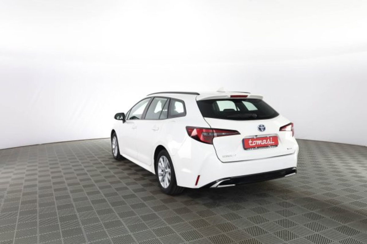 Toyota Corolla Touring Sports Active 1.8 Hybrid  Tech (6)