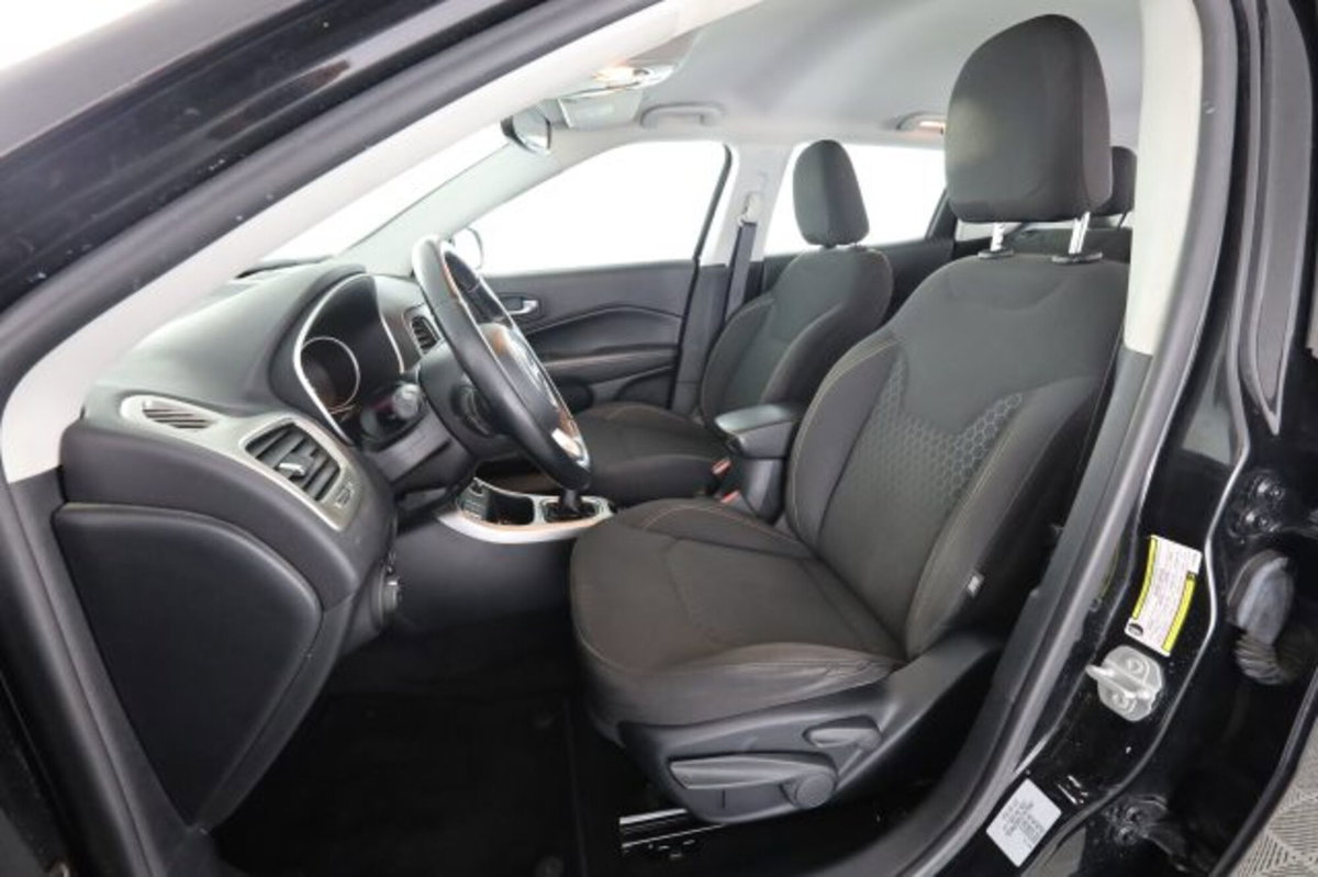Jeep Compass 1.6 Multijet II 2WD Longitude (2)
