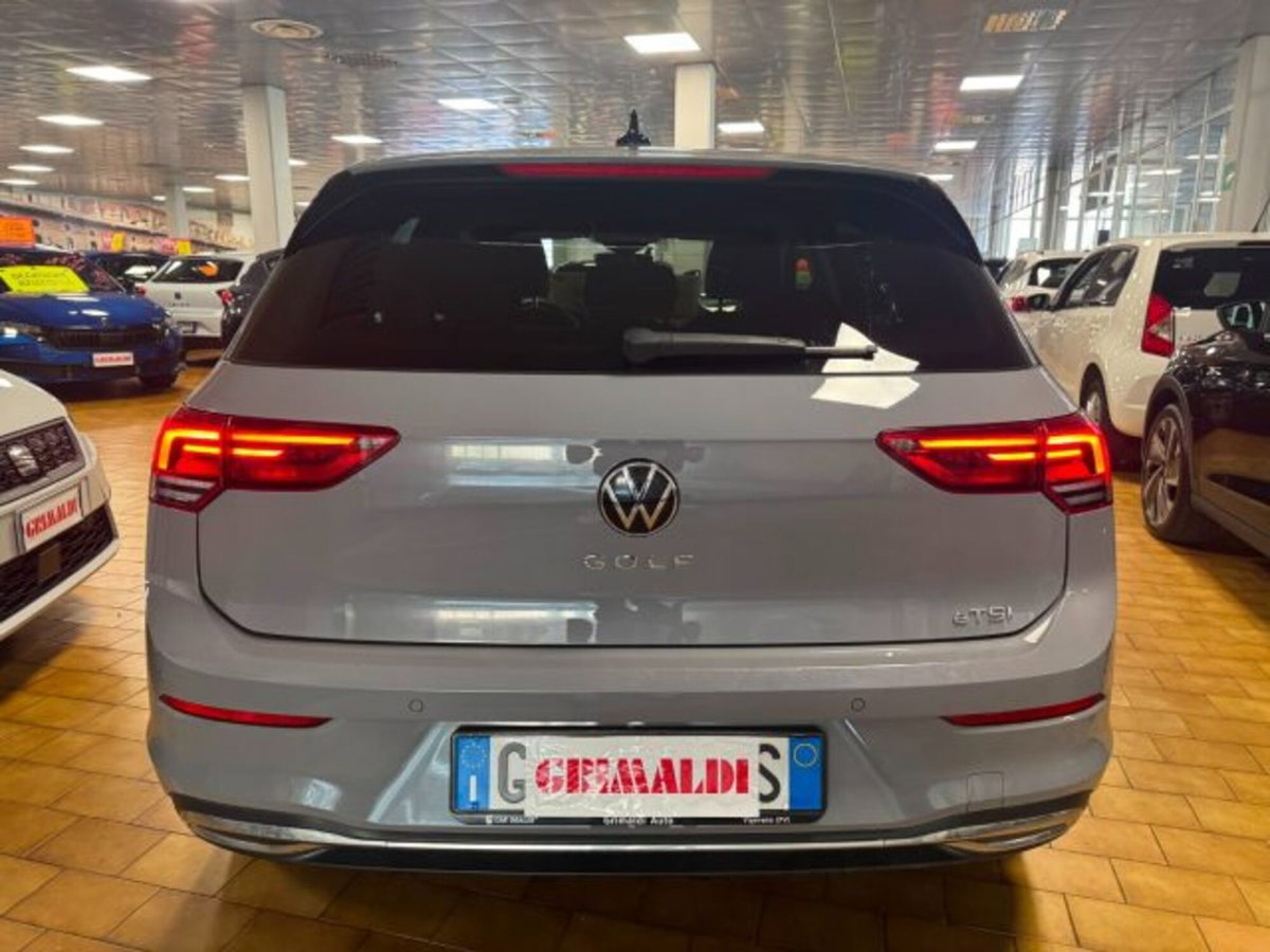 Volkswagen Golf Variant 1.5 eTSI EVO ACT DSG Style (4)