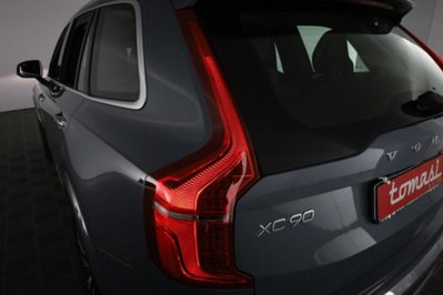 Volvo XC90 B5 (d) AWD automatico 7 posti Plus Bright (11)