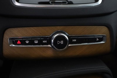 Volvo XC90 B5 (d) AWD automatico 7 posti Plus Bright (14)