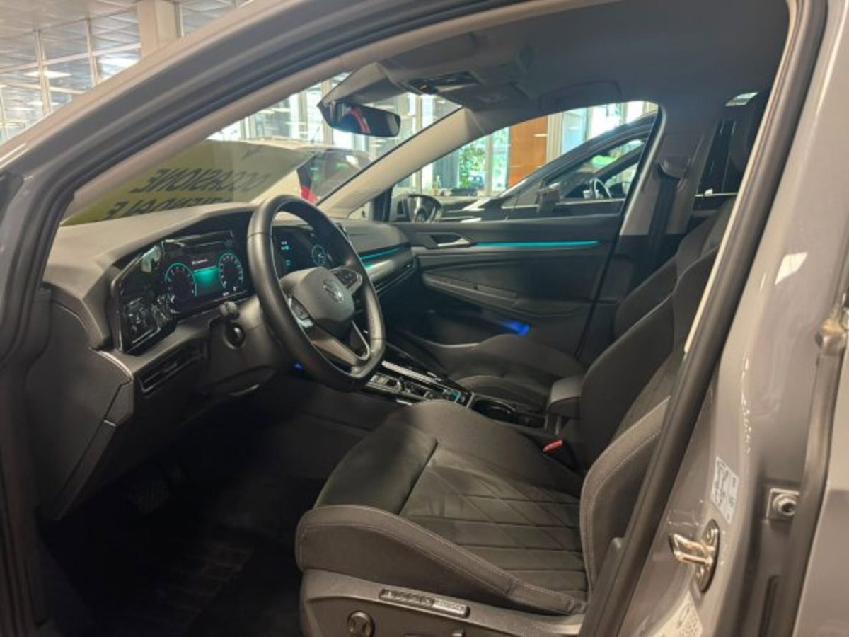 Volkswagen Golf Variant 1.5 eTSI EVO ACT DSG Style (13)