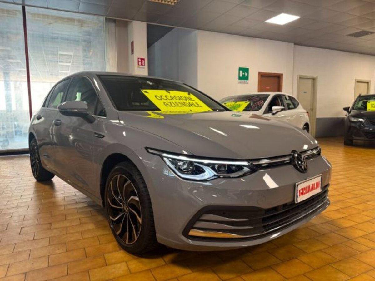 Volkswagen Golf Variant 1.5 eTSI EVO ACT DSG Style (3)