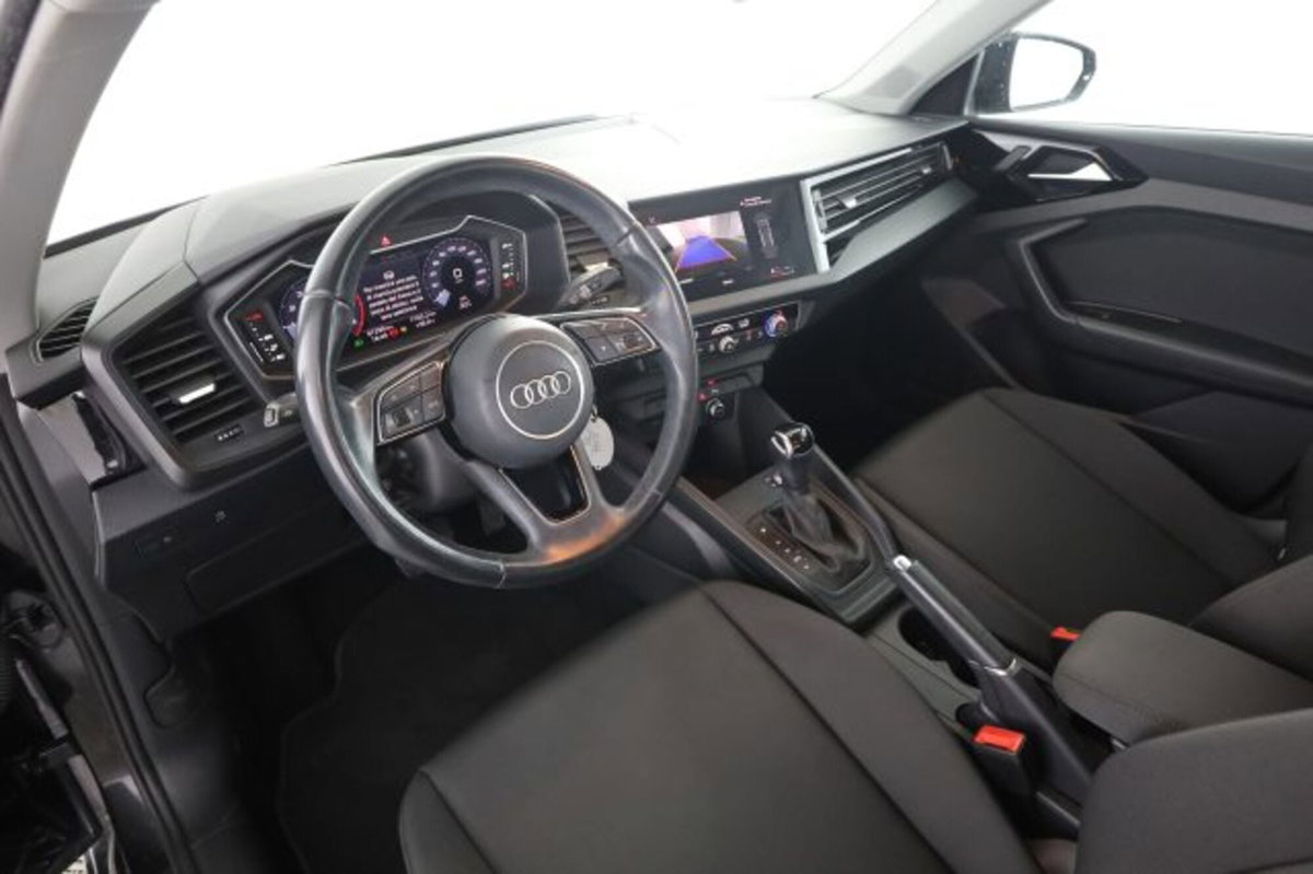 Audi A1 citycarver 30 TFSI S tronic Admired