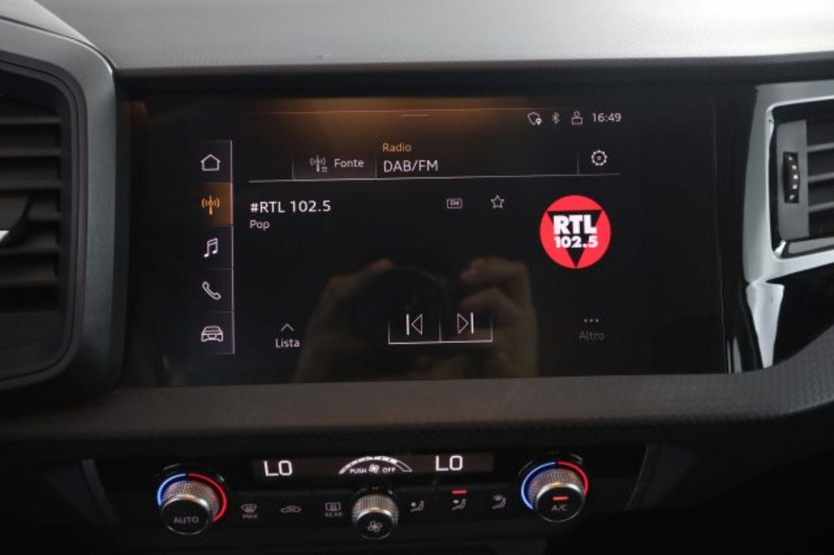 Audi A1 citycarver 30 TFSI S tronic Admired (9)