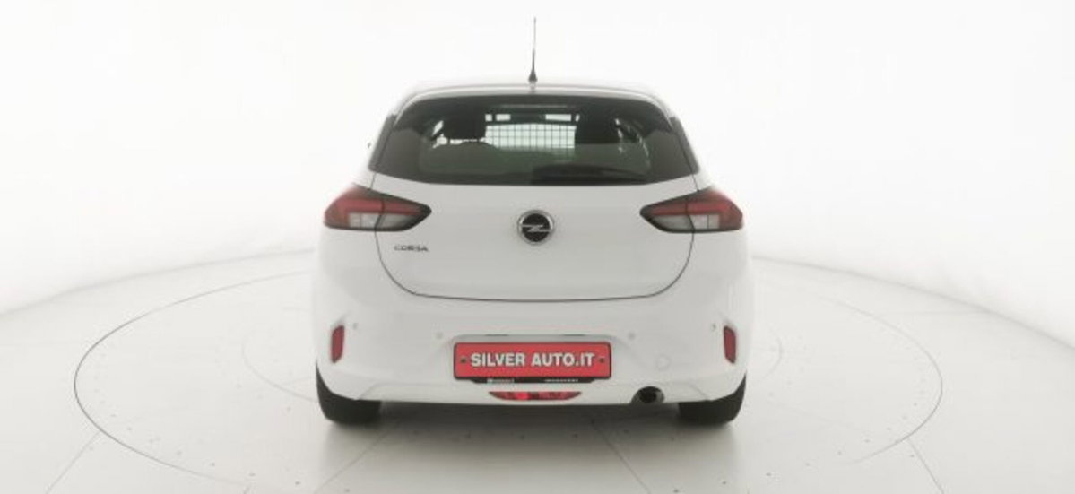 Opel Corsa 1.5 D 100 CV Edition (6)